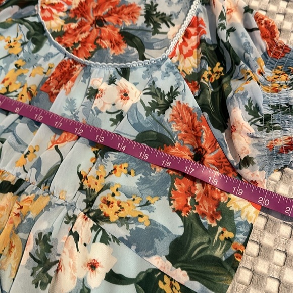 Umgee Urban Outfitters Flowy Floral dress - Picture 12 of 12